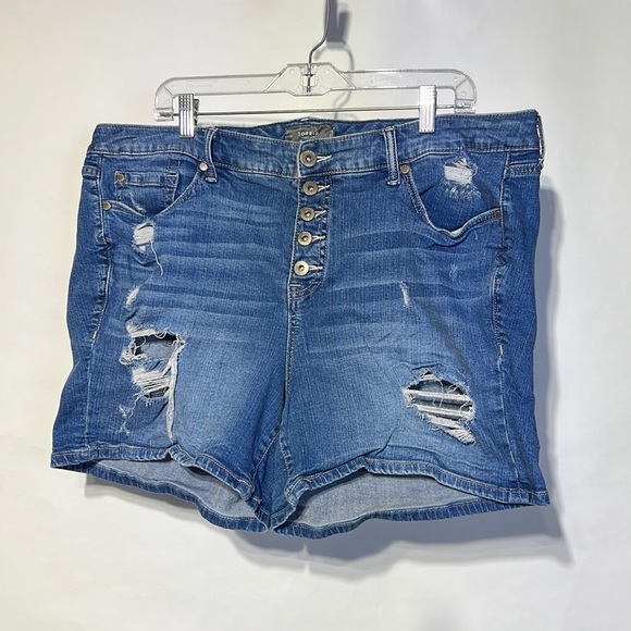 torrid Pants - Women’s torrid five button closure distressed Jean shorts. Size 20. EUC.